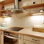 Karlova 25 דירה
