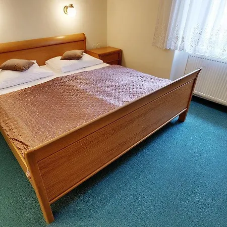 Karlova 25 Daire Prag