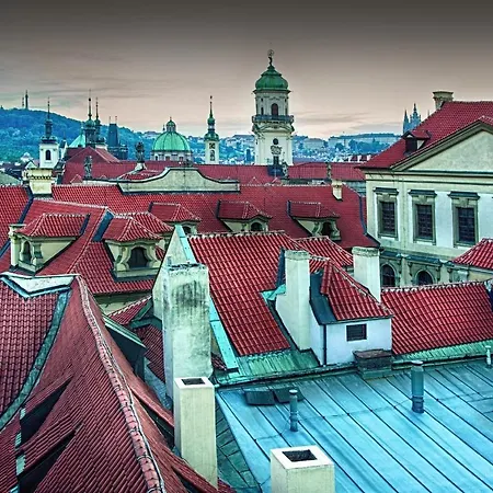 Daire Karlova 25 Prag