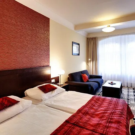 Karlova 25 Apartament *